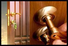 Golden Locksmith Services West Des Moines, IA 515-212-2090 logo-image - abt-res-01